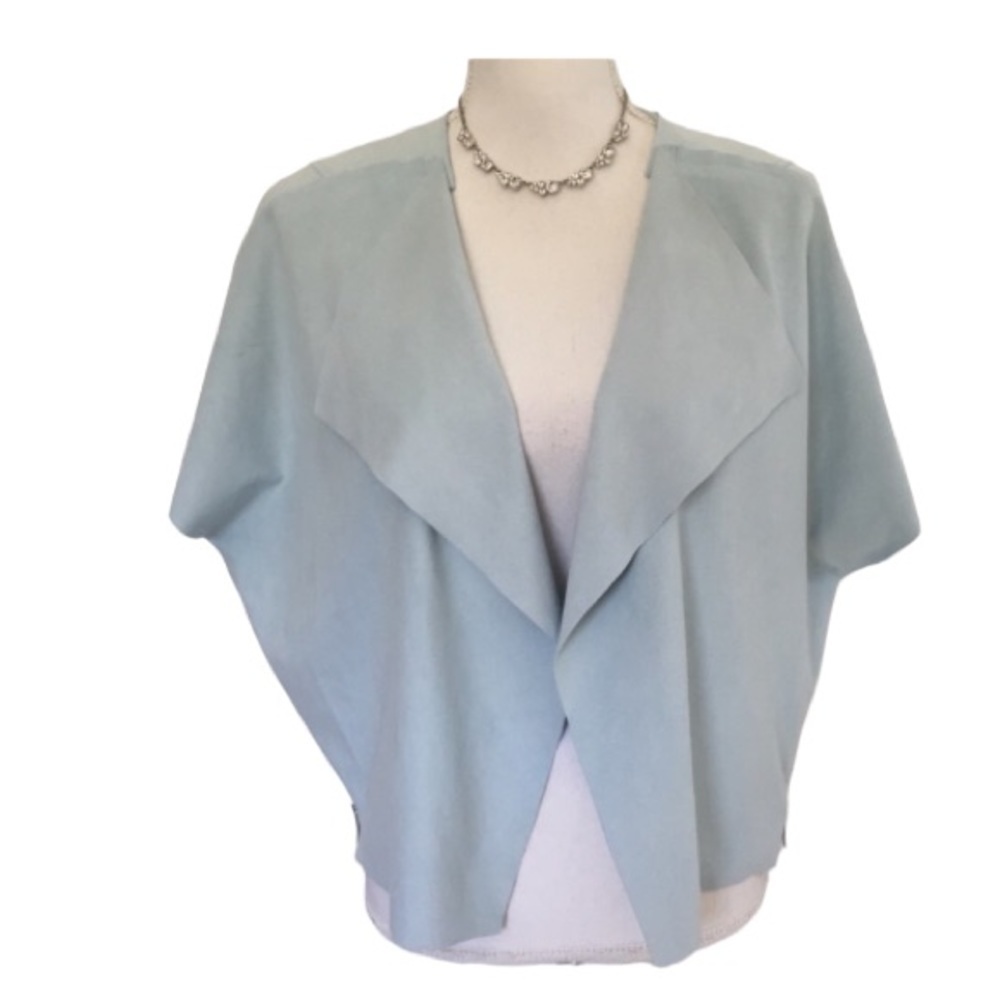 Chico’s size 12 sky blue faux suede short sleeve Jacket zipper detail